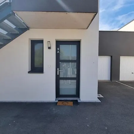 Apartment Le Petit Bonheur Avec Jardin - T3 Jebsheim